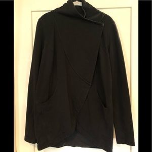 LULULEMON It’s a wrap sweatshirt! Like New!